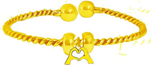 Sweet 16,This charming gift is the perfect way to express your love. A design that captures the shape of your fingers and hands coming together to form a heart,a symbol of the affection you share