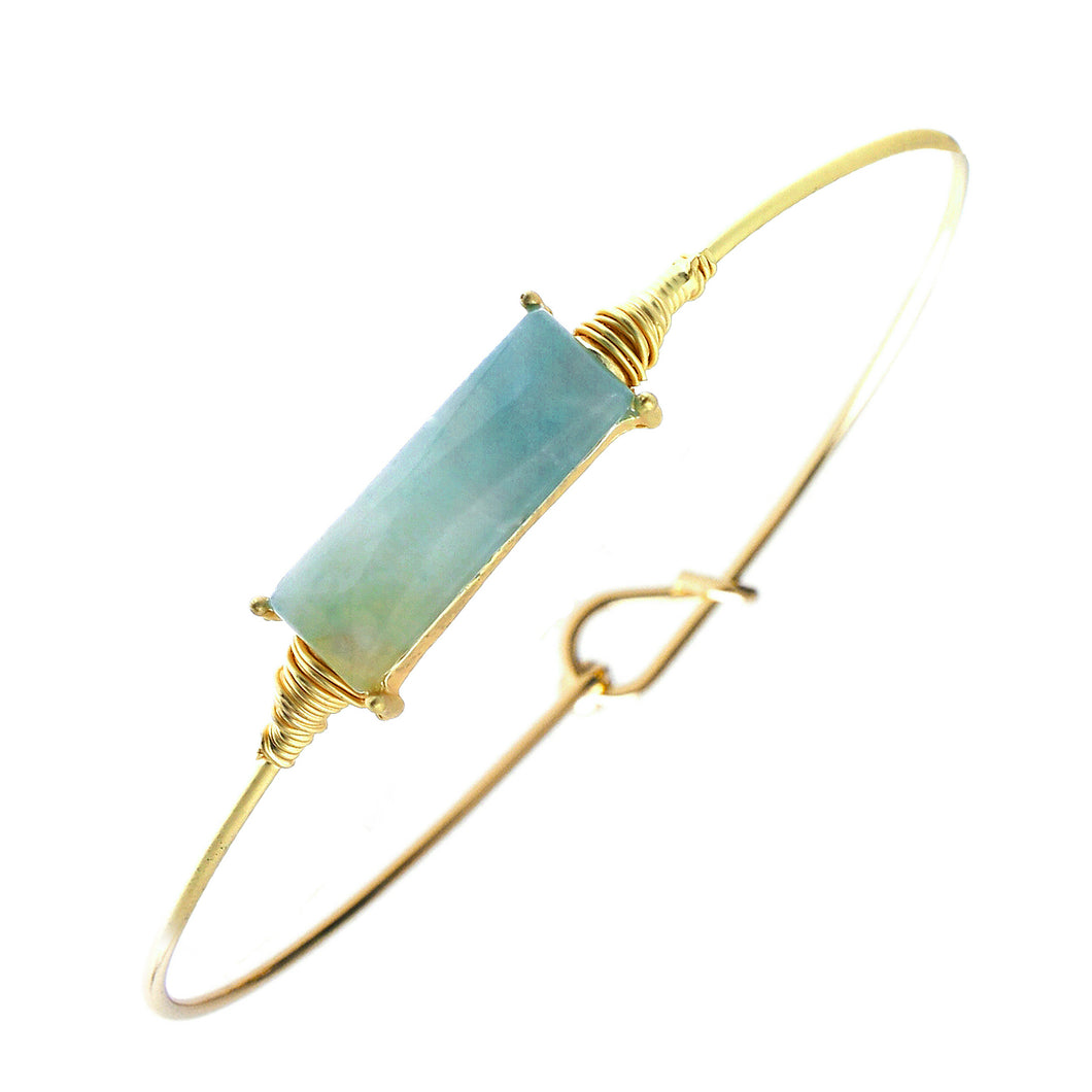 Large Emerald-cut Faux Blue Stone On Miracle Wire Bracelet Adjustable Gold Tone Wire With Ball And Hook Clasp